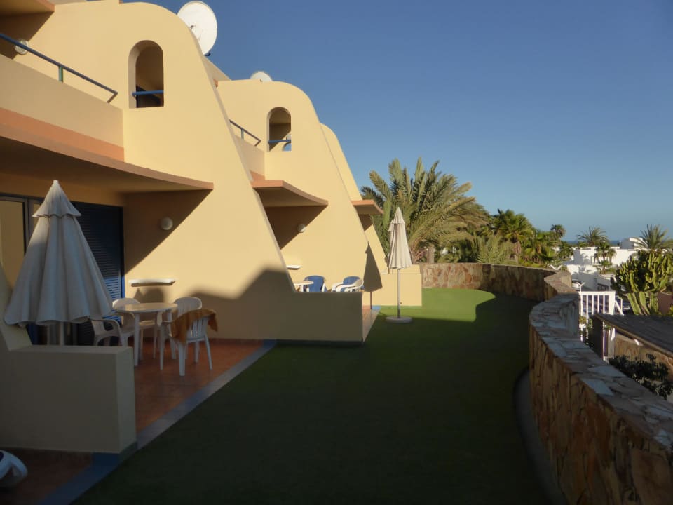 Blick auf die anderen Apartements Garden & Sea Boutique Lodging by LIVVO