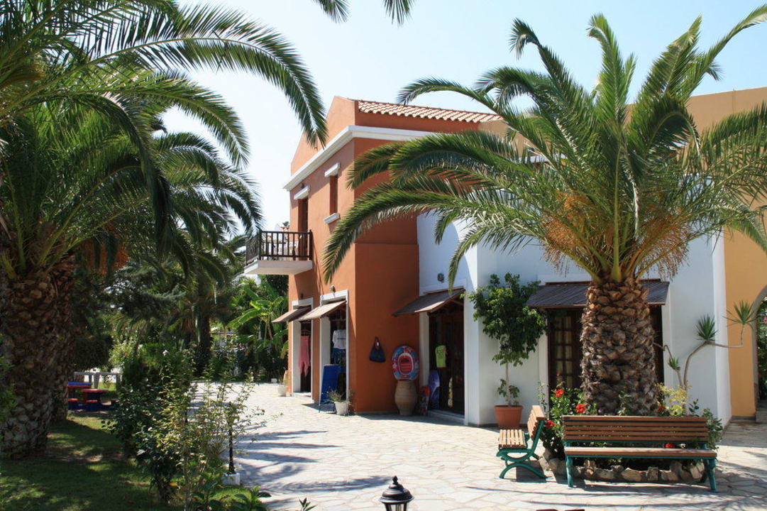 Hotelshop Atlantica Marmari Beach