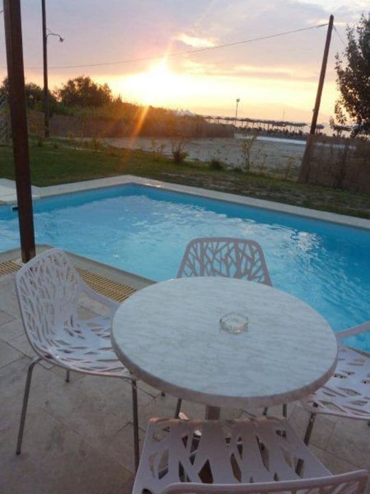 Privatpool der Juniorsuite Typ B Alea Hotel & Suites