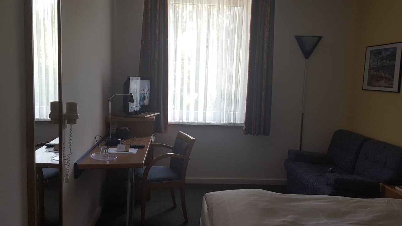 Einzelzimmer  Median Hotel Hannover Messe