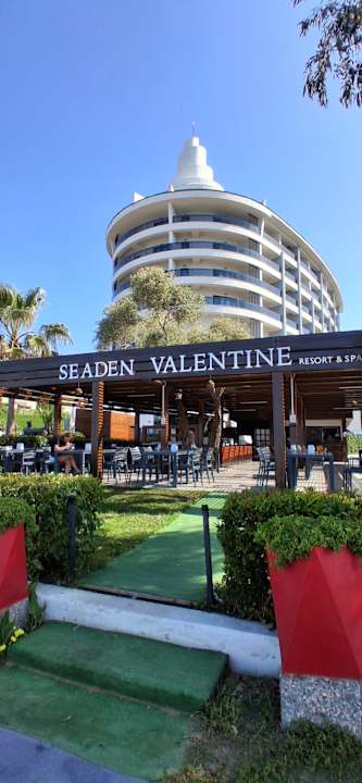 Strand Seaden Valentine Resort & Spa
