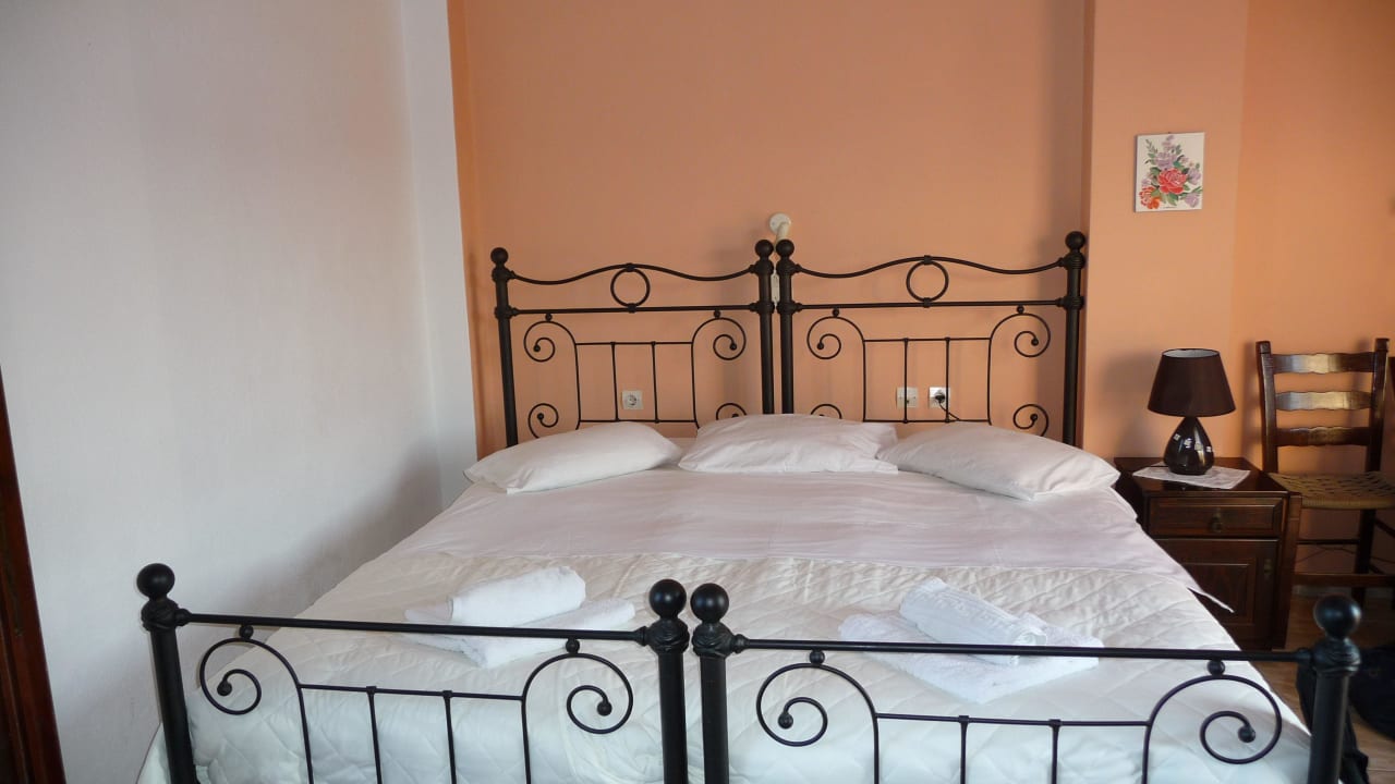 Unser Zimmer Anessis Apartments