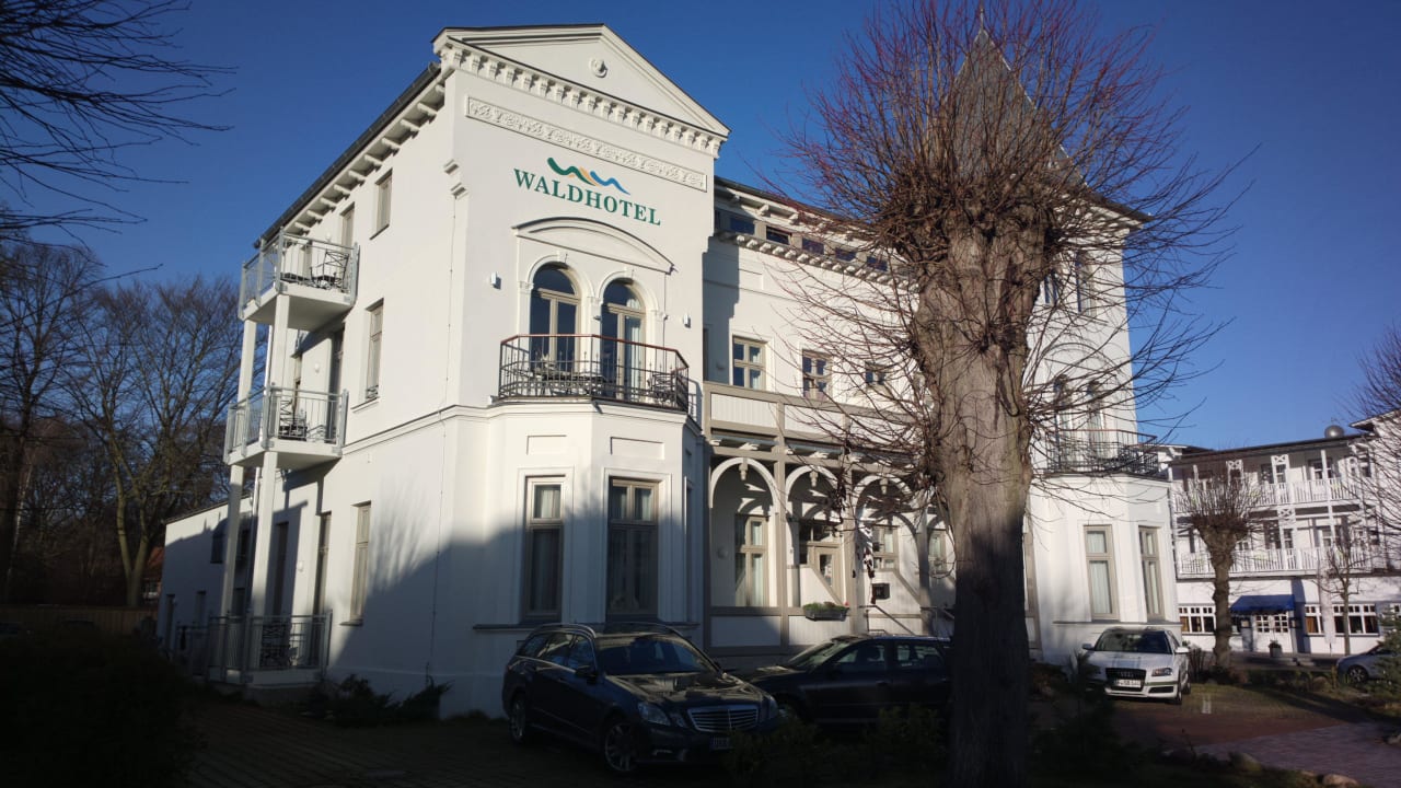 Waldhotel Waldhotel