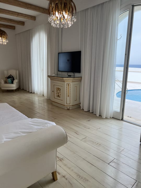Zimmer Mitsis Selection Laguna