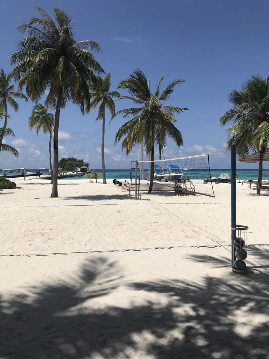 Strand Kuredu Island Resort & Spa