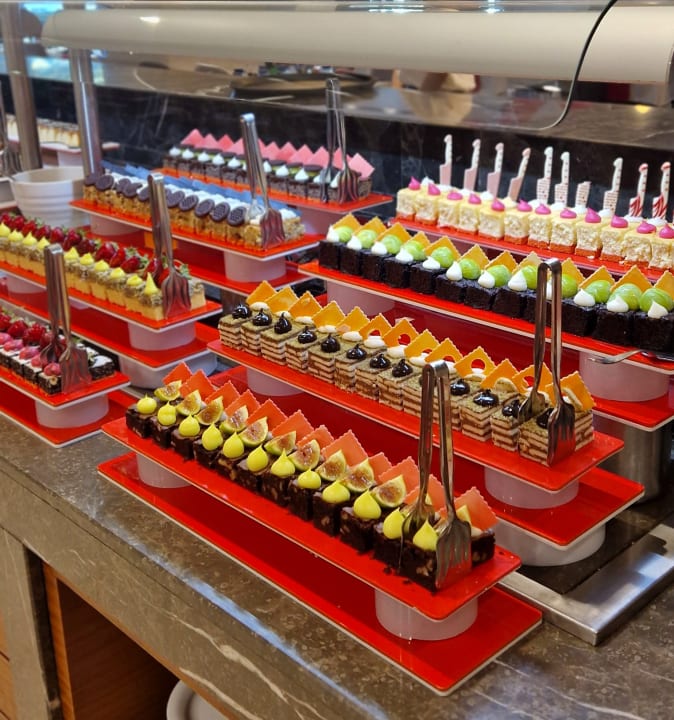 Gastro Side Sunport Hotel & Spa