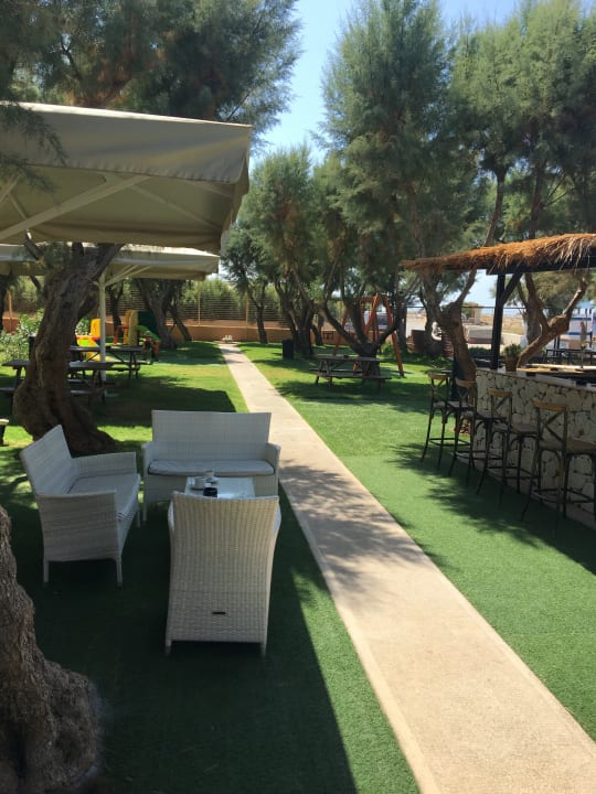 Gastro Anissa Beach & Village