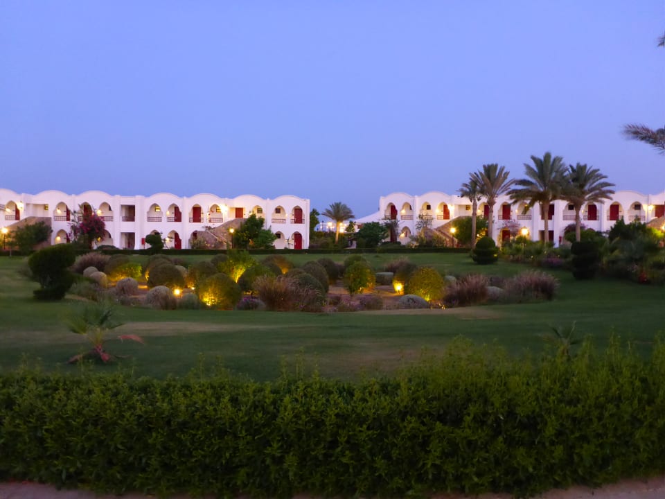 Gartenanlage Hotel Gorgonia Beach Resort