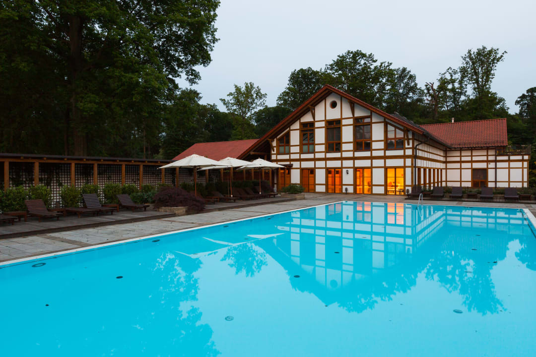 Pool Hotel Gut Klostermühle