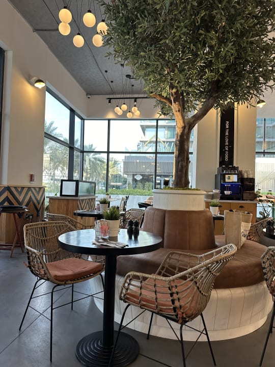 Gastro voco Dubai The Palm by IHG