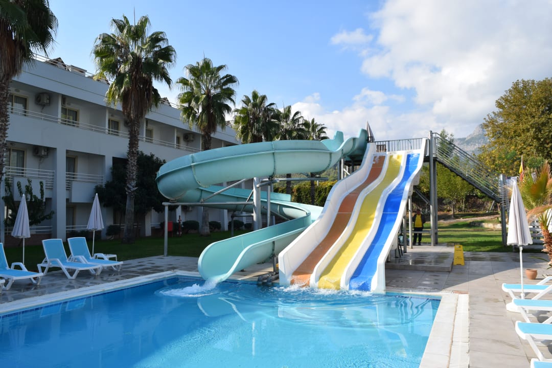 Pool Armas Gül Beach