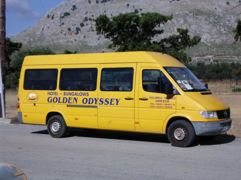 Der Bus zum Strand Hotel Golden Odyssey