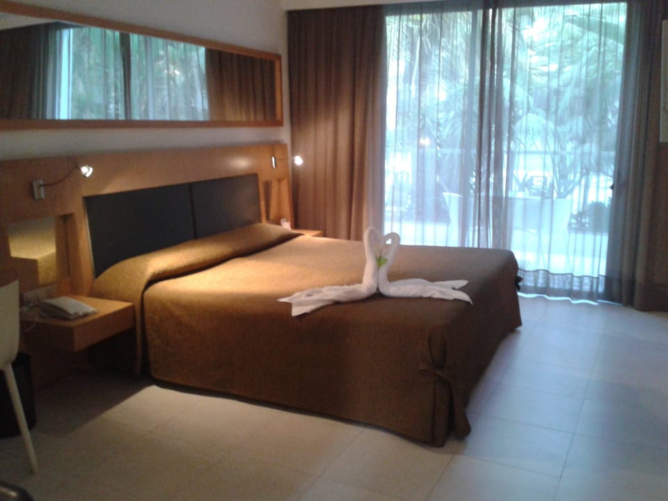 Am Eingang R2 Bahía Playa Design Hotel & Spa - Adults Only