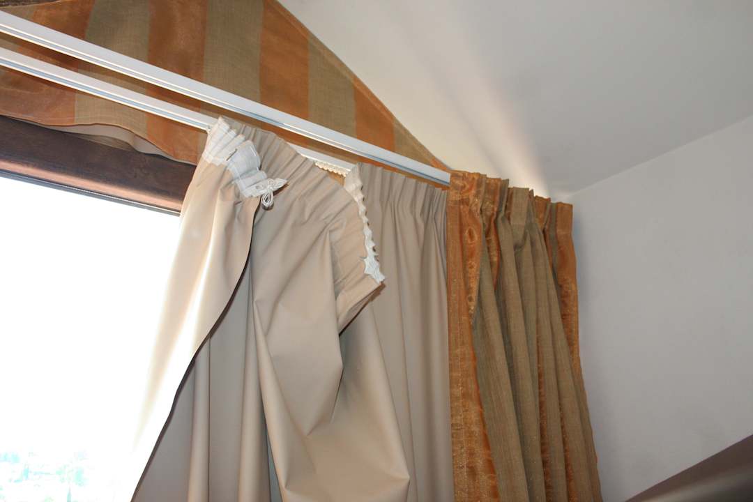 Cortinas Hotel AH Granada Palace