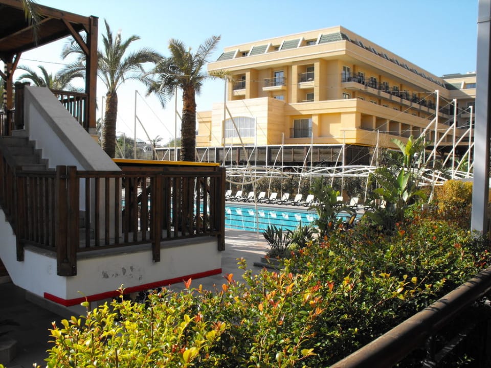 Ausblick von der Restaurant-Terrasse Crystal De Luxe