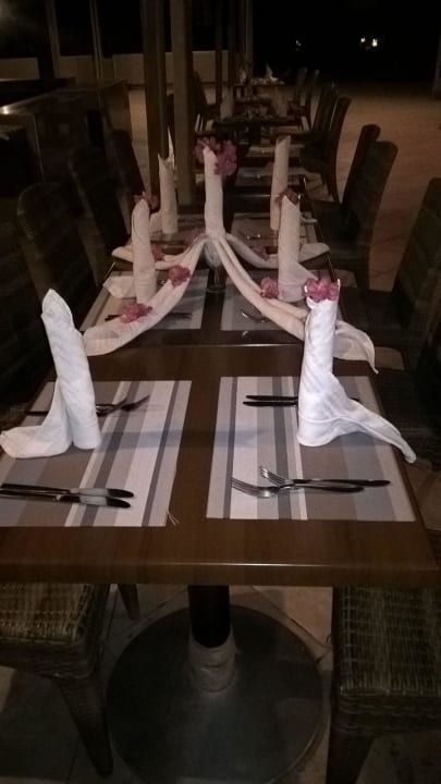 Tisch beim Abendessen Djerba Sun Beach Hotel & Spa