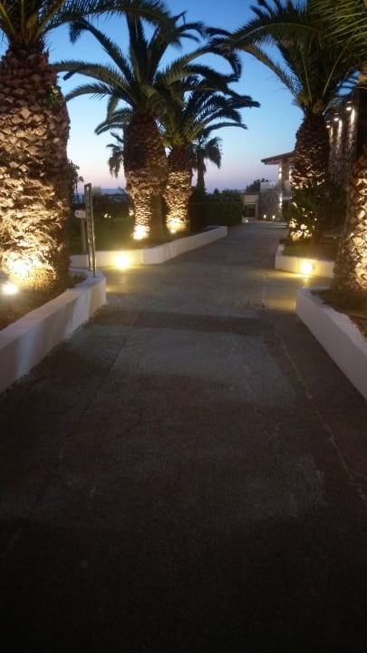 Außenansicht Hotel Aphrodite Beach Club