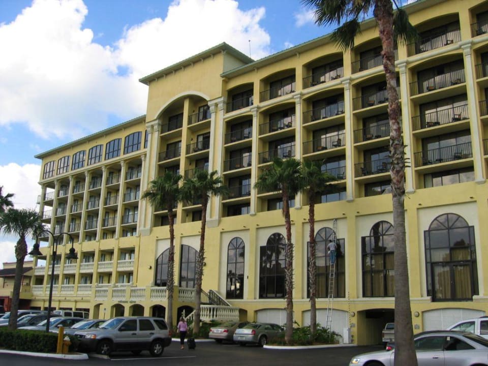 Hotel Sirata Beach Resort