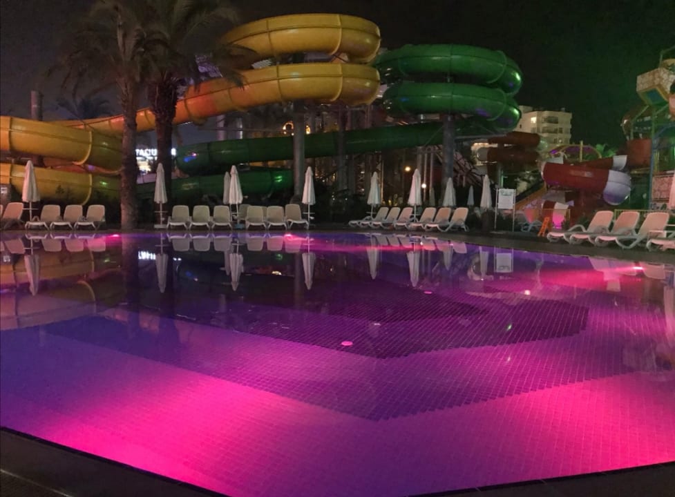 Pool Royal Wings Hotel