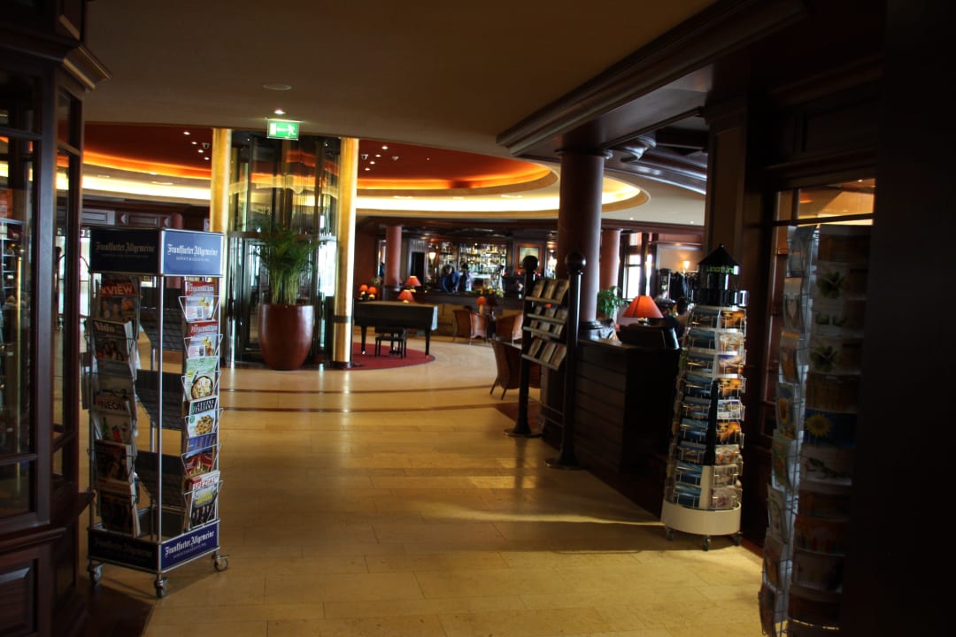 Läden Hotel Yachthafenresidenz Hohe Düne