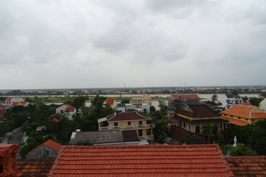 Blick von der Aussichtsplattform Hoi An Lantern Hotel