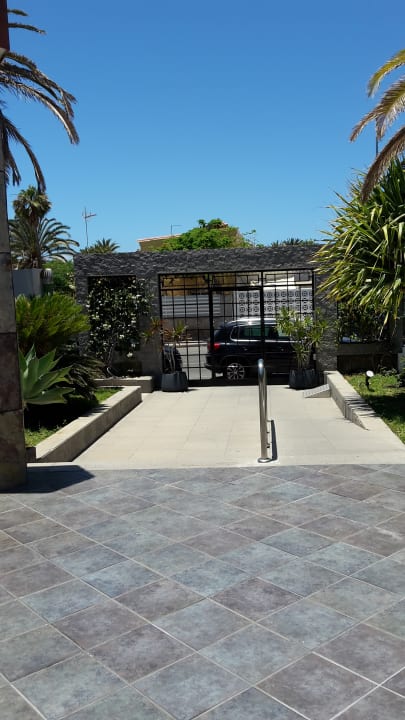 Eingangstor  Bungalows Dona Rosa