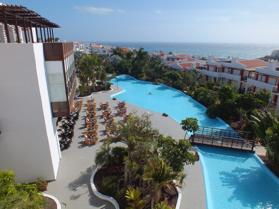 Blick vom Hauptgebäude auf die Hotelanlage Fuerteventura Princess