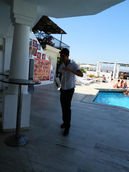 Kellner bei Arbeit Riva Bodrum Resort