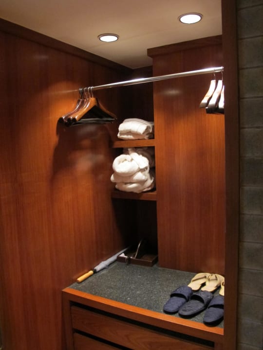 Schrank Hotel The Sukhothai Bangkok