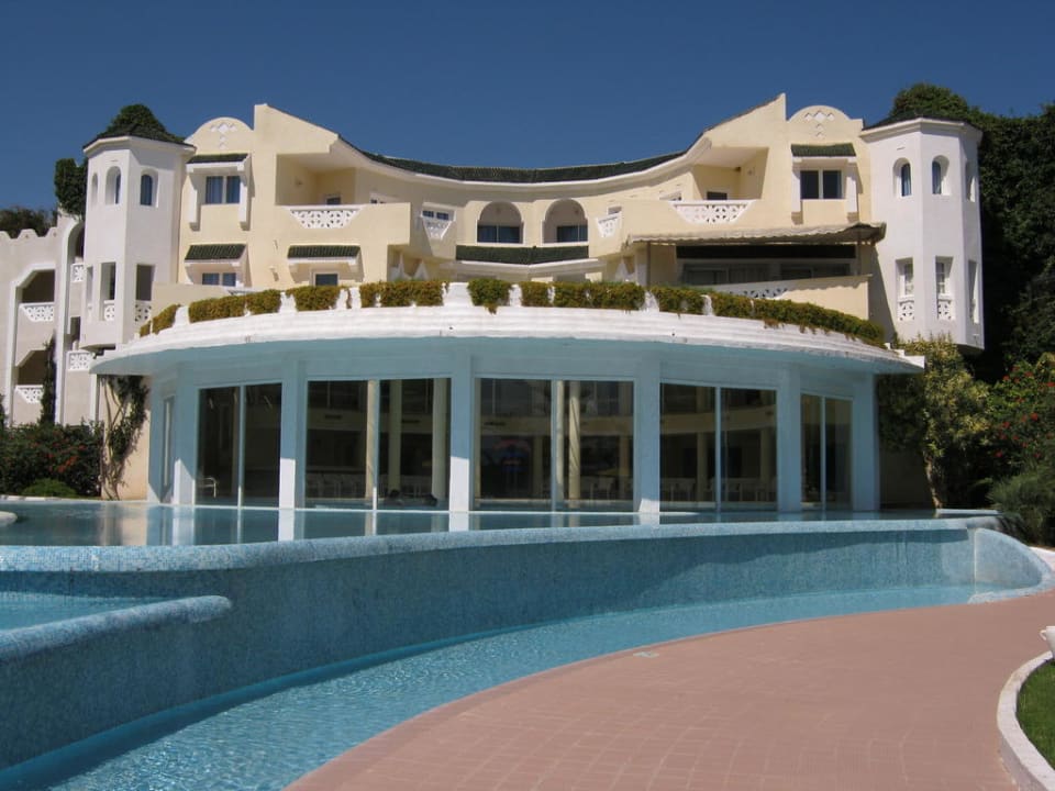 Hallenbad von außen Mahdia Beach & Aquapark