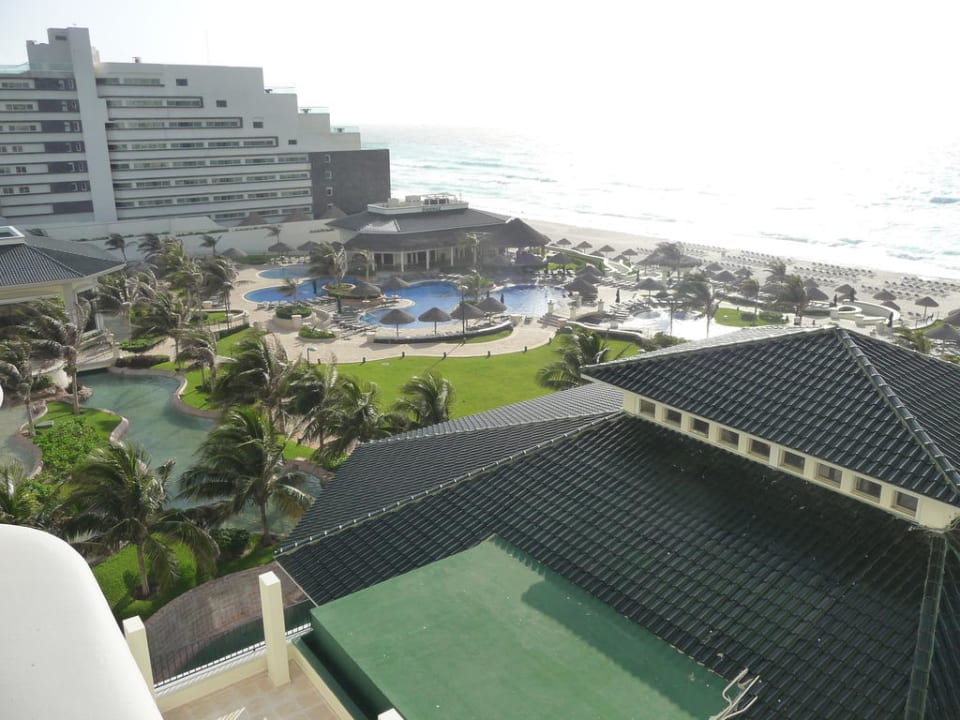 Ausblick Poolanlage Hotel J.W. Marriott Cancun Resort & Spa