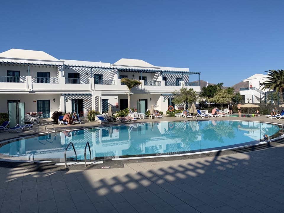 Pool Hotel THB Tropical Island