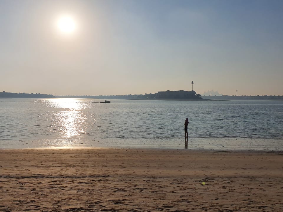 Strand Anantara The Palm Dubai Resort