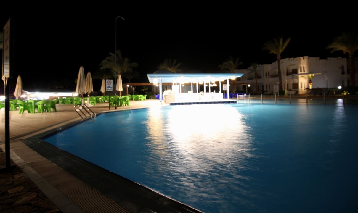 Pool Happy Life Village