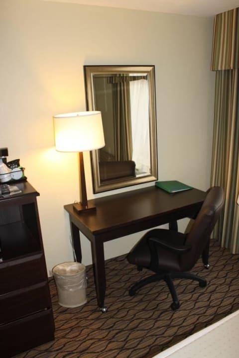 Zimmer Hotel Holiday Inn Express Fort Myers West - The Forum