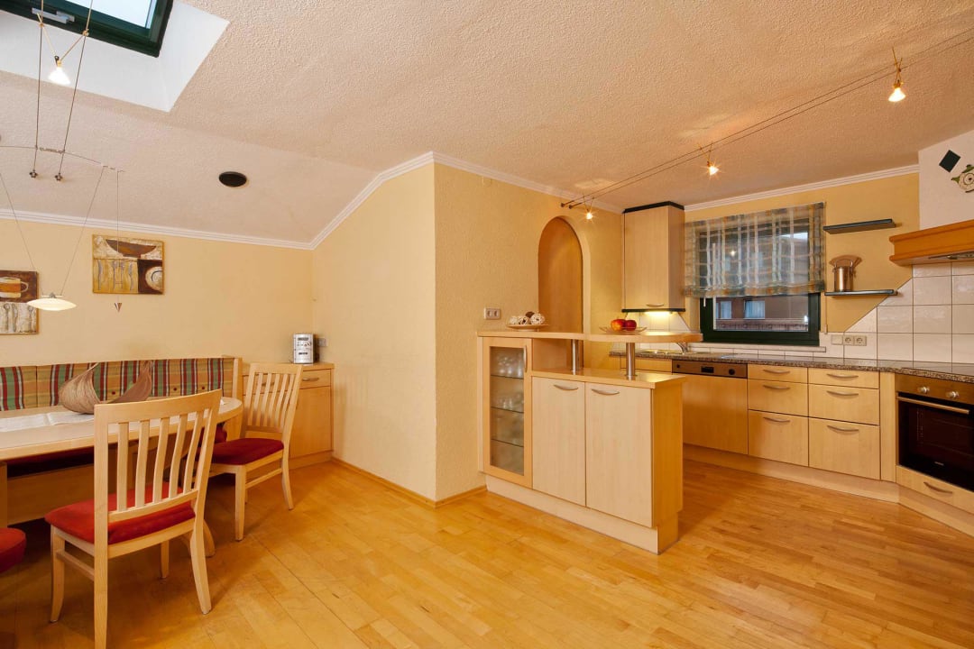 Küche im Apart Alp-Resort Tiroler Adler