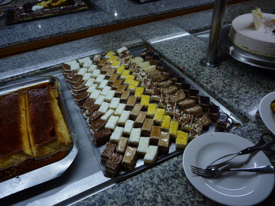 Kuchenhäppchen, lecker  El Mouradi Club Kantaoui