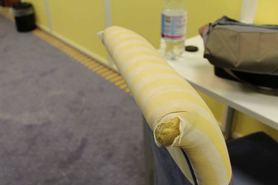 Abgenutzte Möbel überall... Fletcher Hotel-Restaurant Marijke