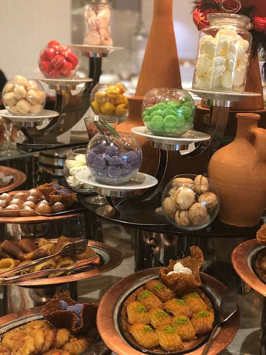 Gastro Acanthus Cennet Barut Collection