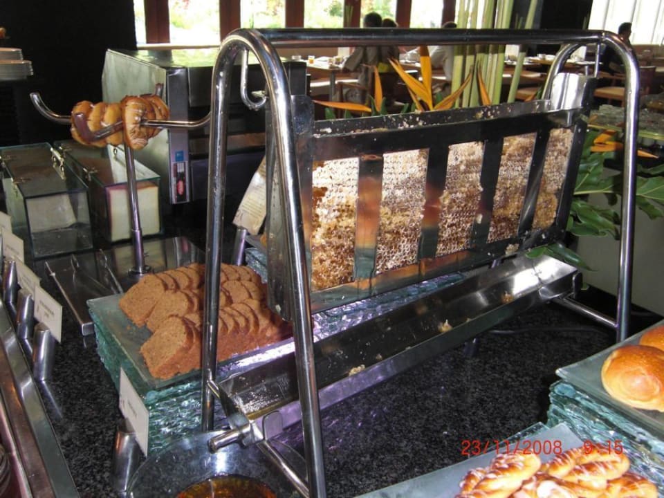 Frühstück The Laguna A Luxury Collection Resort & Spa