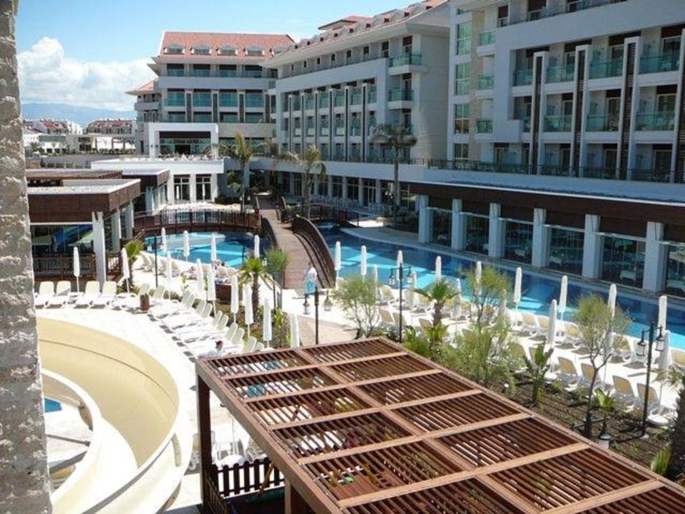 Pool mit Hotel Sunis Evren Beach Resort Hotel & Spa