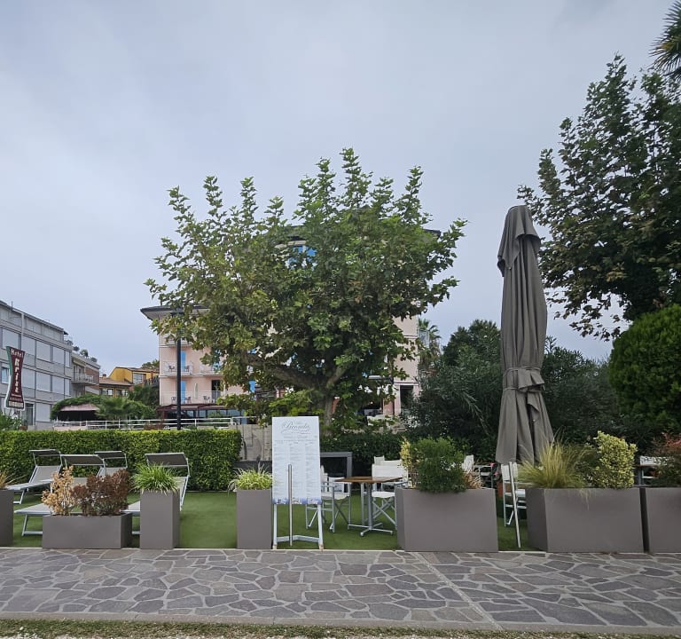 Außenansicht Hotel Kriss Internazionale