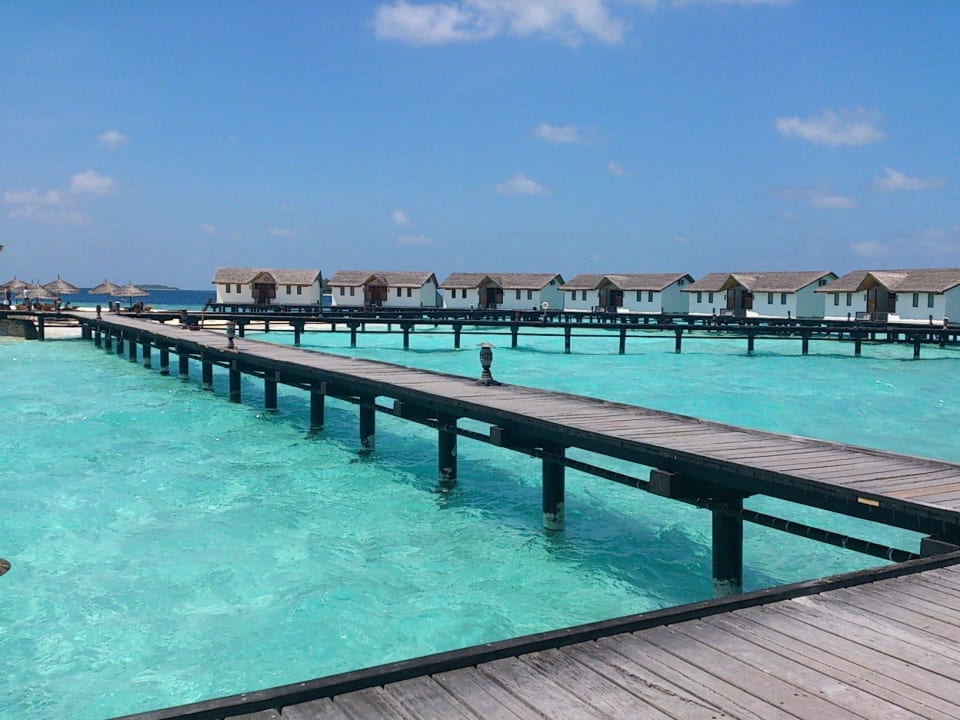 Lagune vor den Wasserbungalows NH Collection Maldives Reethi Resort