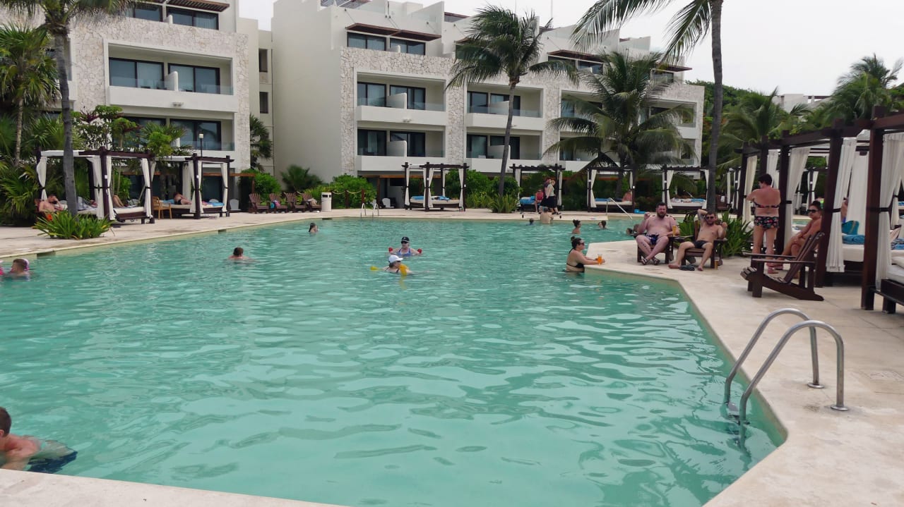 Pool Akumal Bay Beach & Wellness Resort