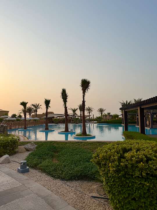 Pool Saadiyat Rotana Resort &  Villas