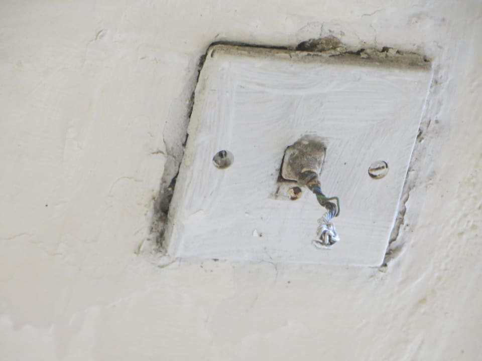 Gefährliche Elektronik Hotel Diani Palm Resort