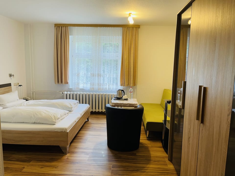 Zimmer Landhotel Wettin