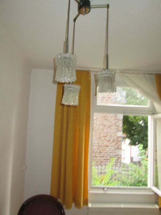 Küche -uralt Einrichtung Burg-Hotel Cochem