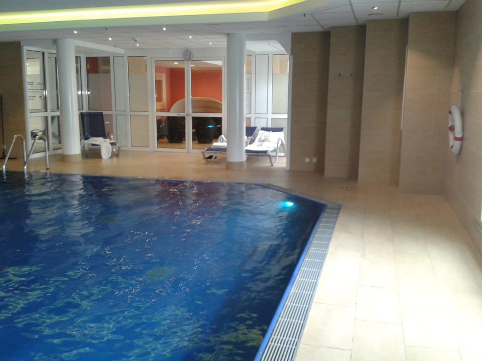 Schwimmbad Dorint Hotel Bonn
