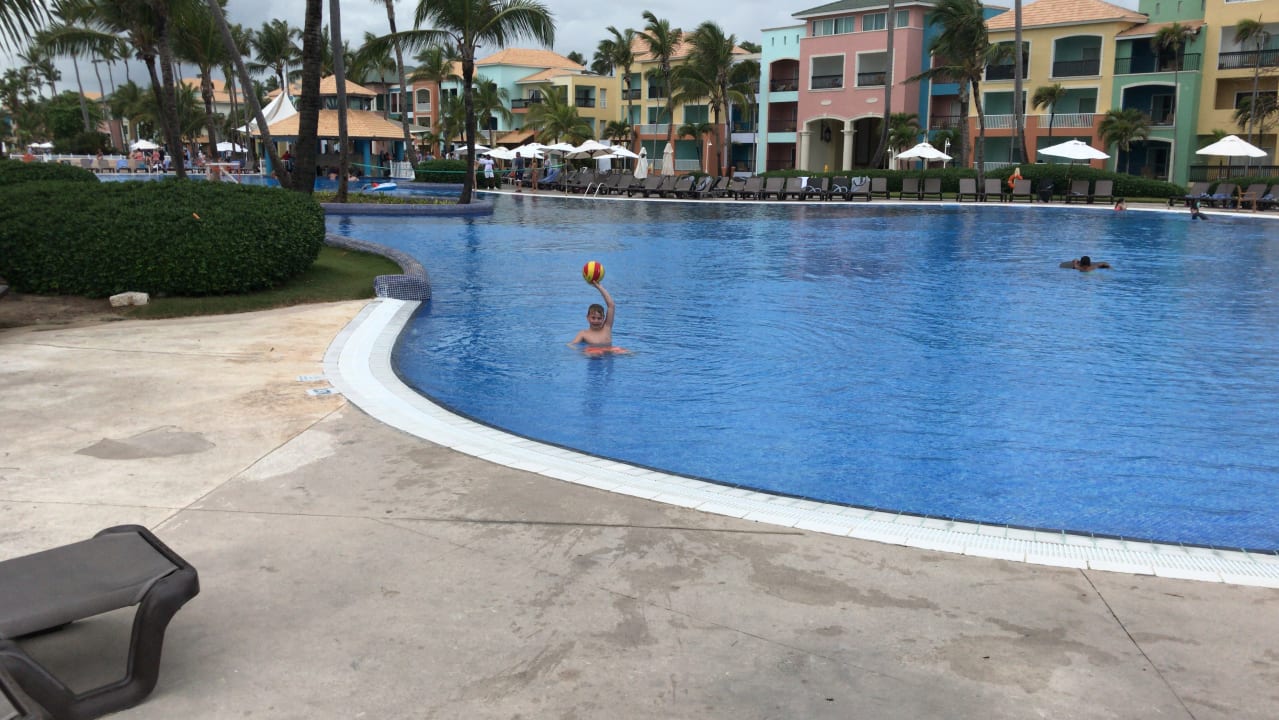 Pool Ocean Blue & Sand